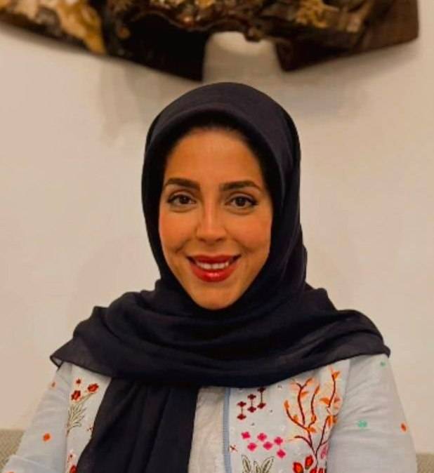 دکتر آیدا ابدام